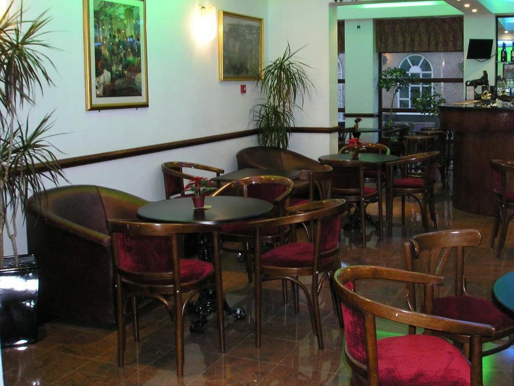 Kings Paget Hotel West Drayton  Exteriér fotografie