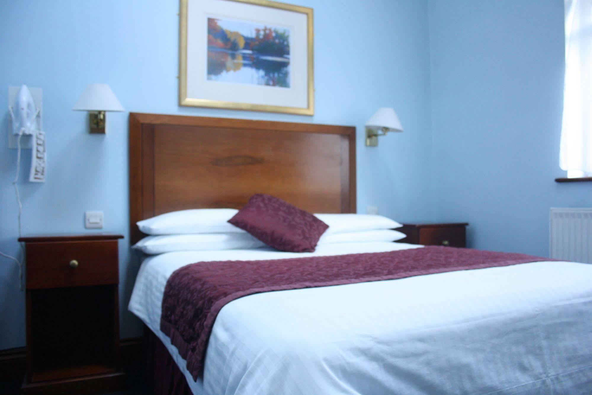 Kings Paget Hotel West Drayton  Exteriér fotografie