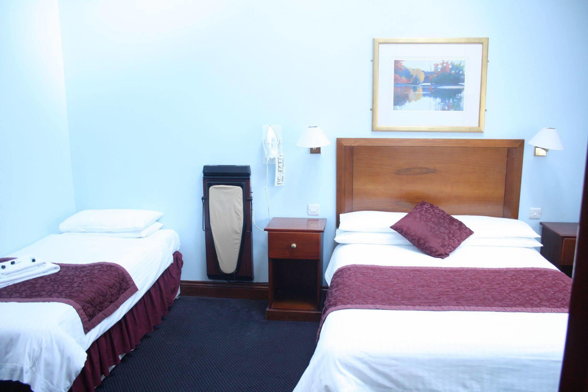 Kings Paget Hotel West Drayton  Exteriér fotografie